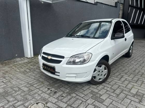 CHEVROLET CELTA 1.0 MPFI LS 8V FLEX 4P MANUAL CHEVROLET CELTA 1.0 MPFI LS 8V FLEX 4P MANUAL